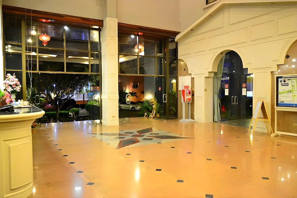 nattirat-grand-hotel04